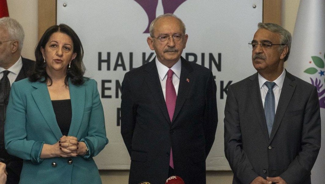 Kılı&ccedil;daroğlu'ndan HDP'ye ziyaret - Son Dakika T&uuml;rkiye Haberleri | NTV Haber