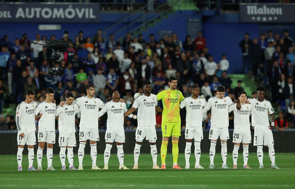 İspanya'da El Clasico öncesi olay: Real Madrid, Barcelona maçı idmanını iptal etti! Maça çıkacaklar mı? 79