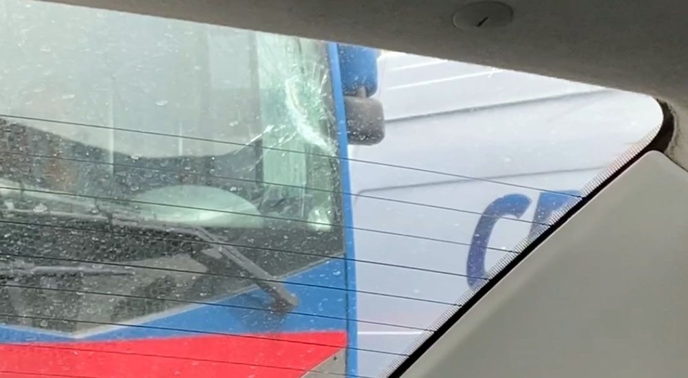 Seçil Erzan’ı taşıyan cezaevi aracı kaza yaptı 11 Seçil Erzan 5. kez hakim karşısında | Duruşmaya giden cezaevi aracı kaza yaptı - 3