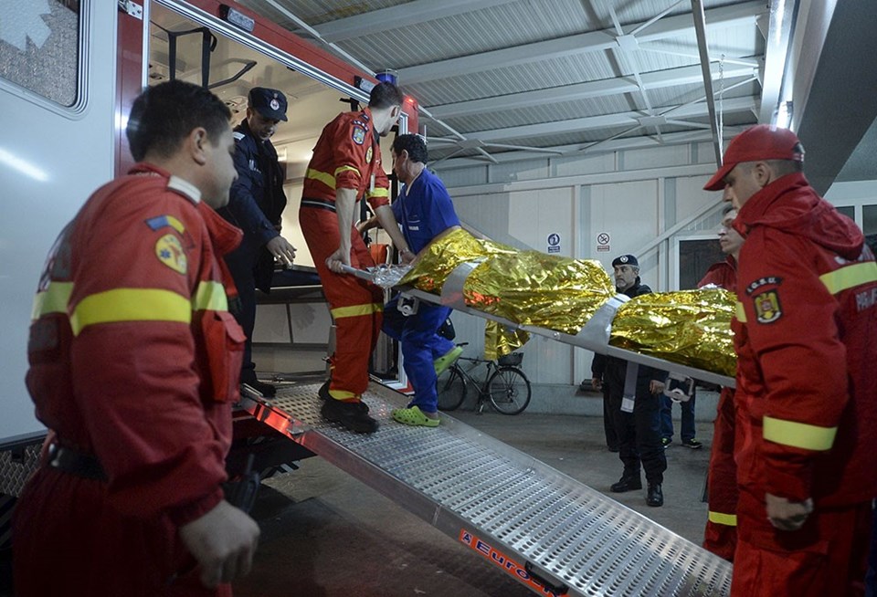 Romanya'da gece kulübünde patlama: 27 ölü - 1