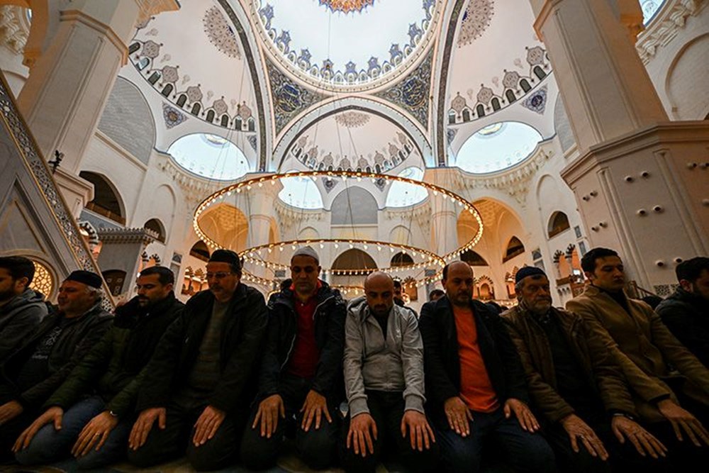 Cuma namazı bugün saat kaçta kılınacak? 23 Şubat 2024 İstanbul, Ankara ve İzmir cuma namazı saat bilgisi - 1