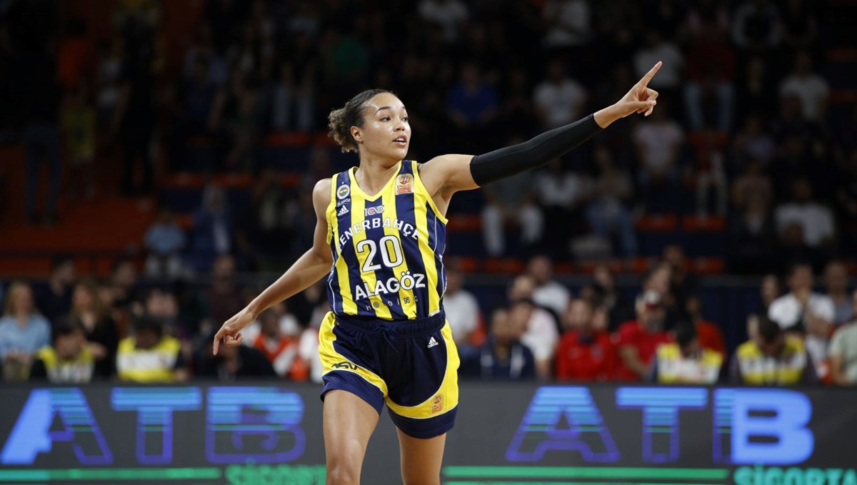 Fenerbahçe Alagöz Holding namağlup şampiyon oldu