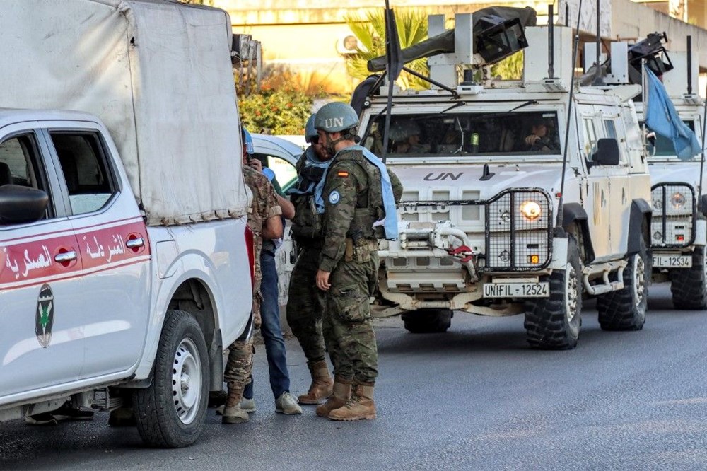 Lübnan'da son durum: İsrail tankları Birleşmiş Milletler üssüne girdi - 3