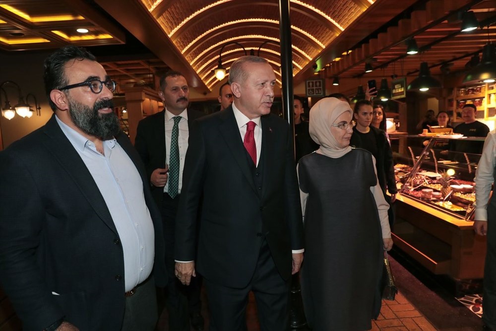 Cumhurbaşkanı Erdoğan İstanbullu vatandaşlarla bir araya geldi - 1