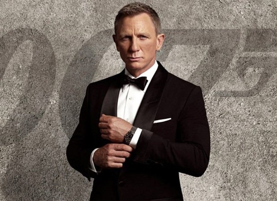 Daniel Craig depremzedeler için 100 milyon sterlin topladı - 1