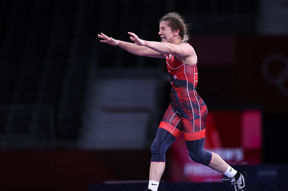 Yasemin Adar'dan tarihi başarı!