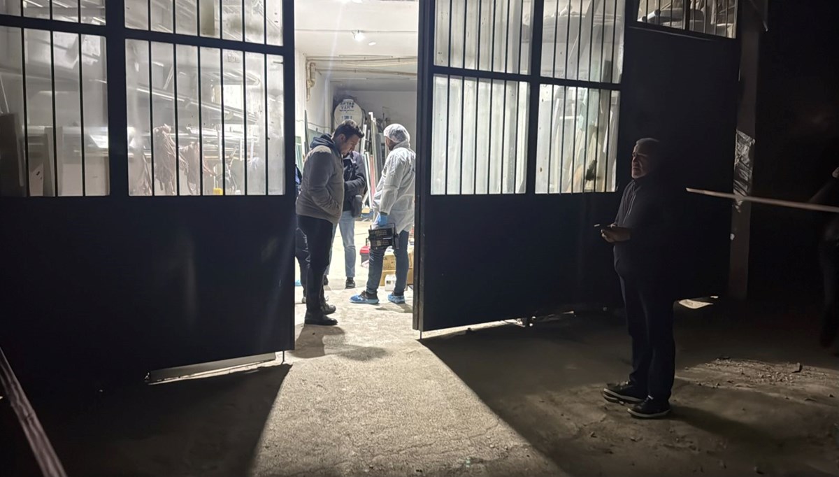 İş yerinde korkunç cinayet: Öldürdükten sonra üzerini battaniye ile örttüler