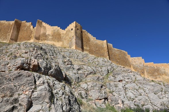 kalesi restore edilecek bayburt