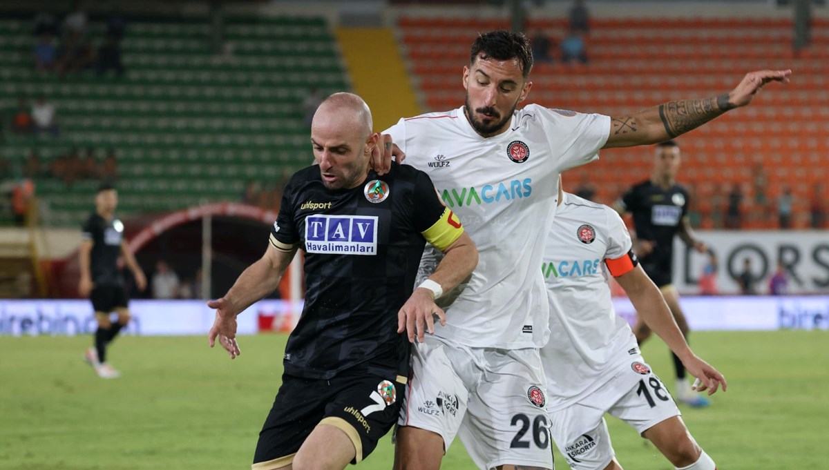 Fatih Karagümrük ile Alanyaspor 8. randevuda Fatih Karagümrük ile Alanyaspor 8. randevuda