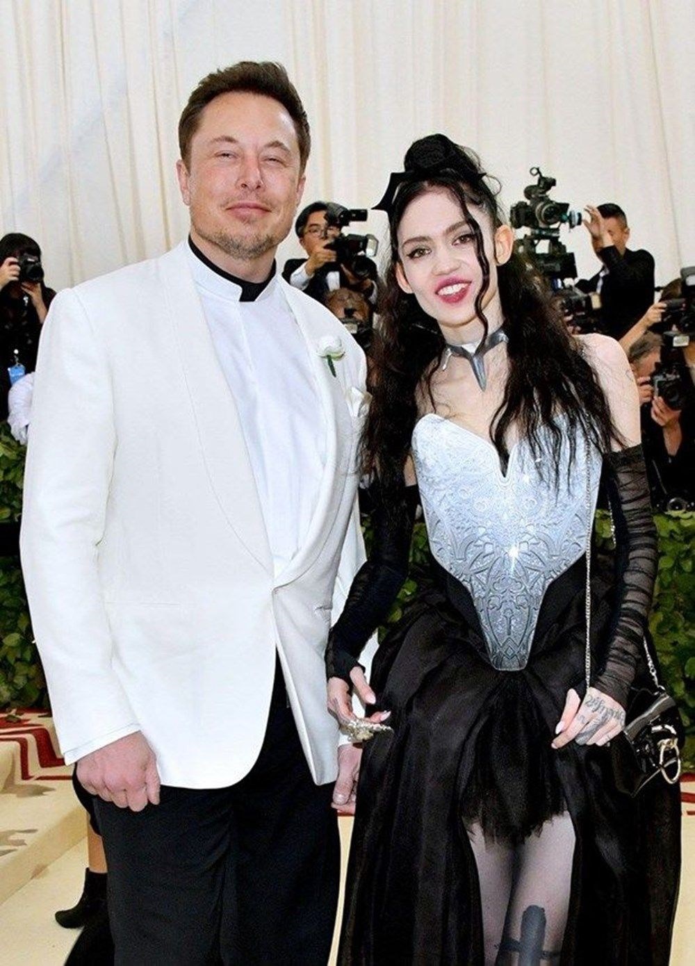 Elon Musk'ın sevgilisi Grimes, beynine çip taktırmayı planlıyor - 5