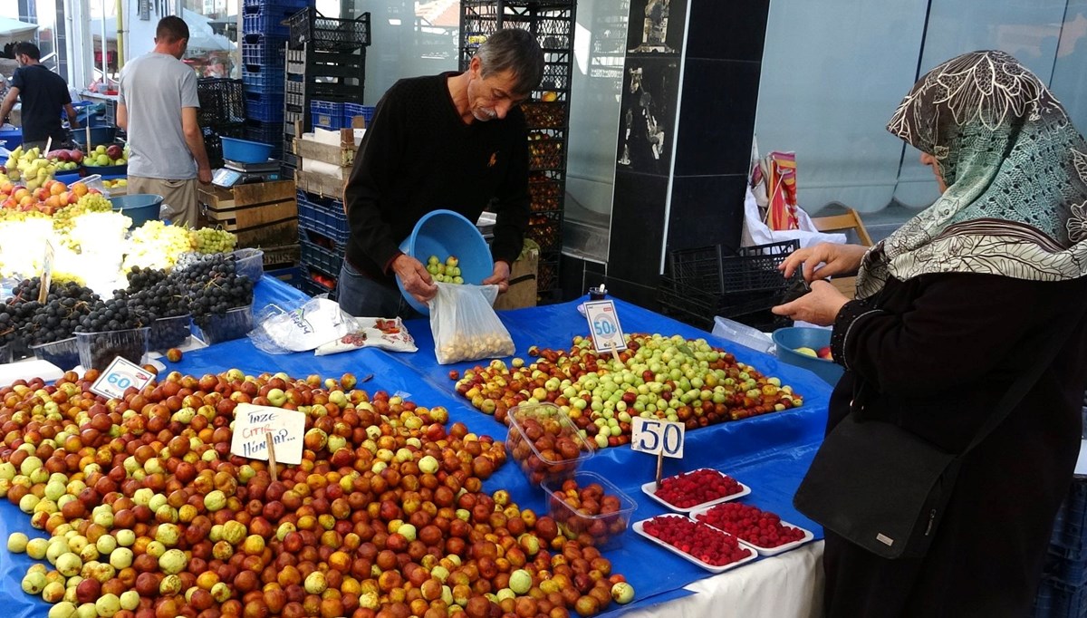Kilosu 50 TL'den tezgahta yerini aldı! Kışın yiyene hastalık uğramıyor Kilosu 50 TL'den tezgahta yerini aldı! Kışın yiyene hastalık uğramıyor