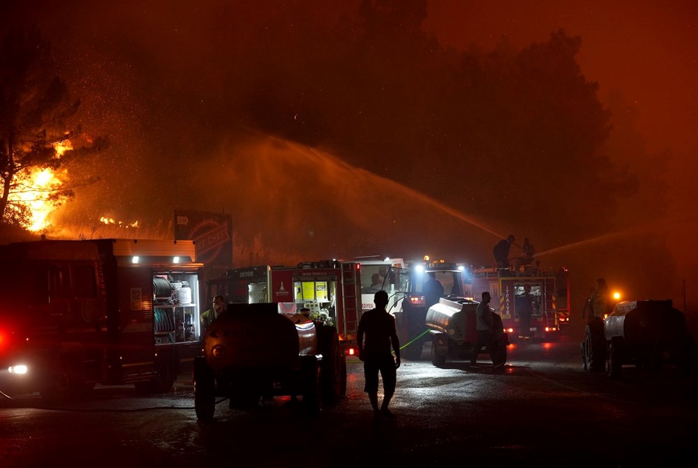 Ödemiş, Buca ve Çeşme'de son durum: İzmir'de ormanlar sabaha kadar için için yandı - 5