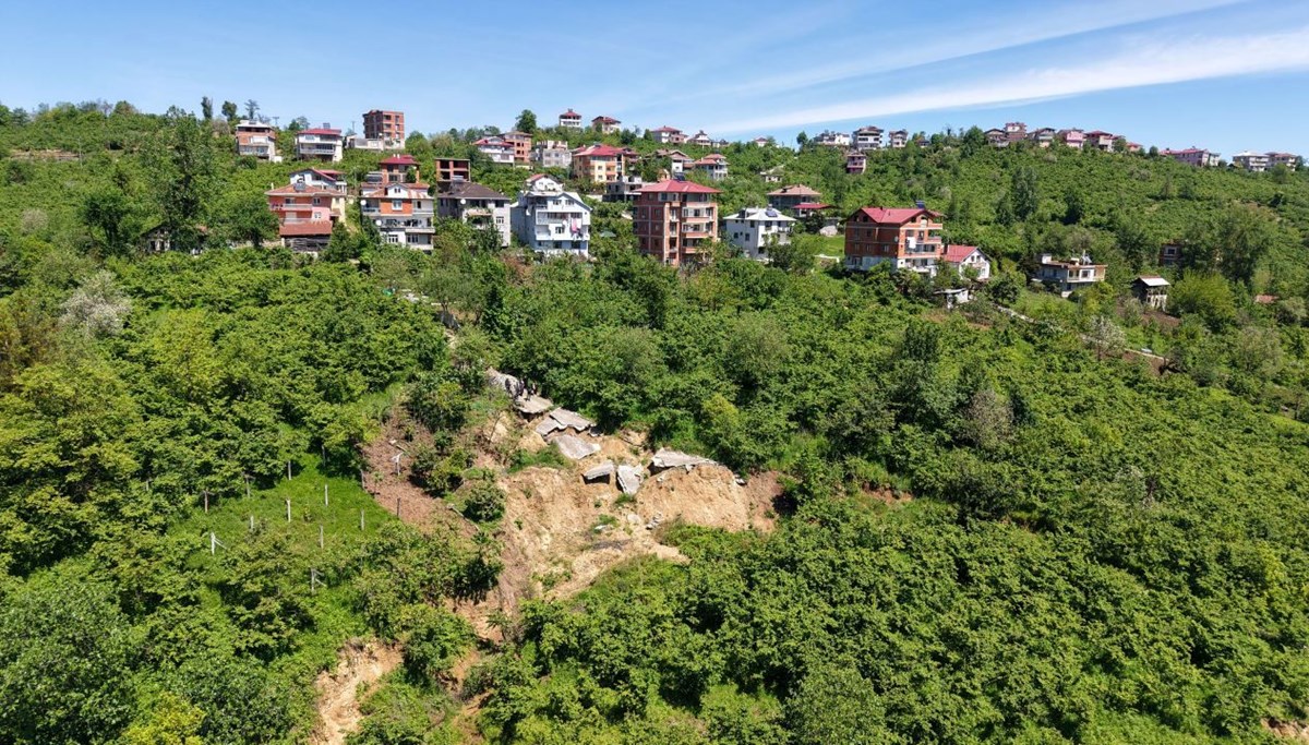 Heyelan sonrası alternatif yolda 