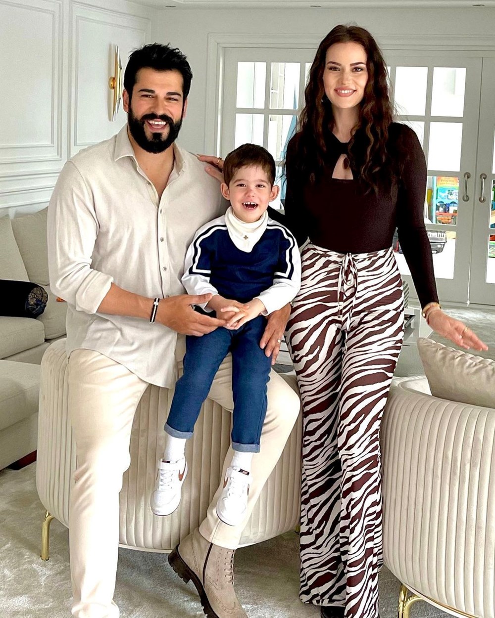 Fahriye Evcen'den küçük oğlu Kerem'le ilk paylaşım - 4