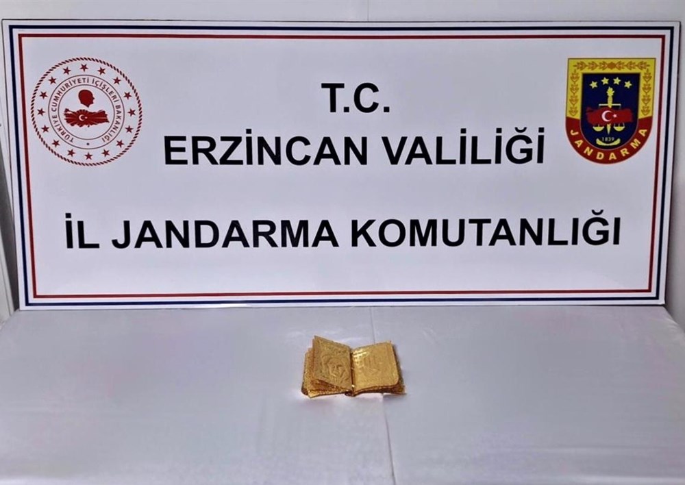 Erzincan'da saf altın sayfalı kitap ele geçirildi - 5