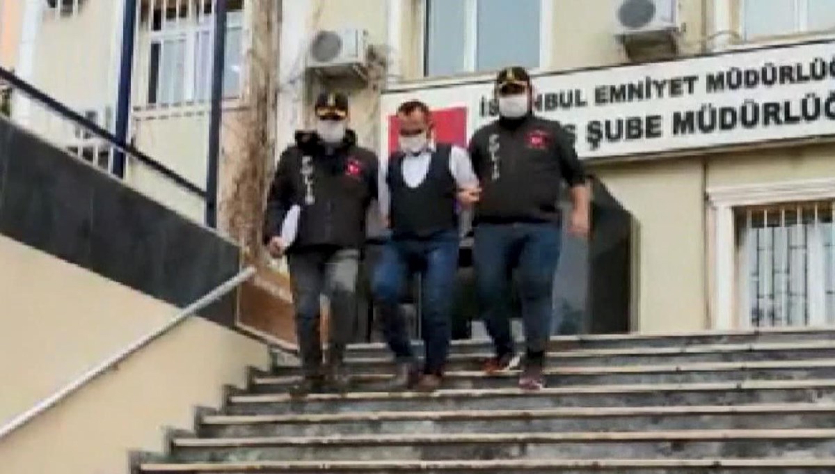 Esenyurt'ta parktaki kadın cinayetinde sanığın müebbet hapsi istendi Esenyurt'ta parktaki kadın cinayetinde sanığın müebbet hapsi istendi
