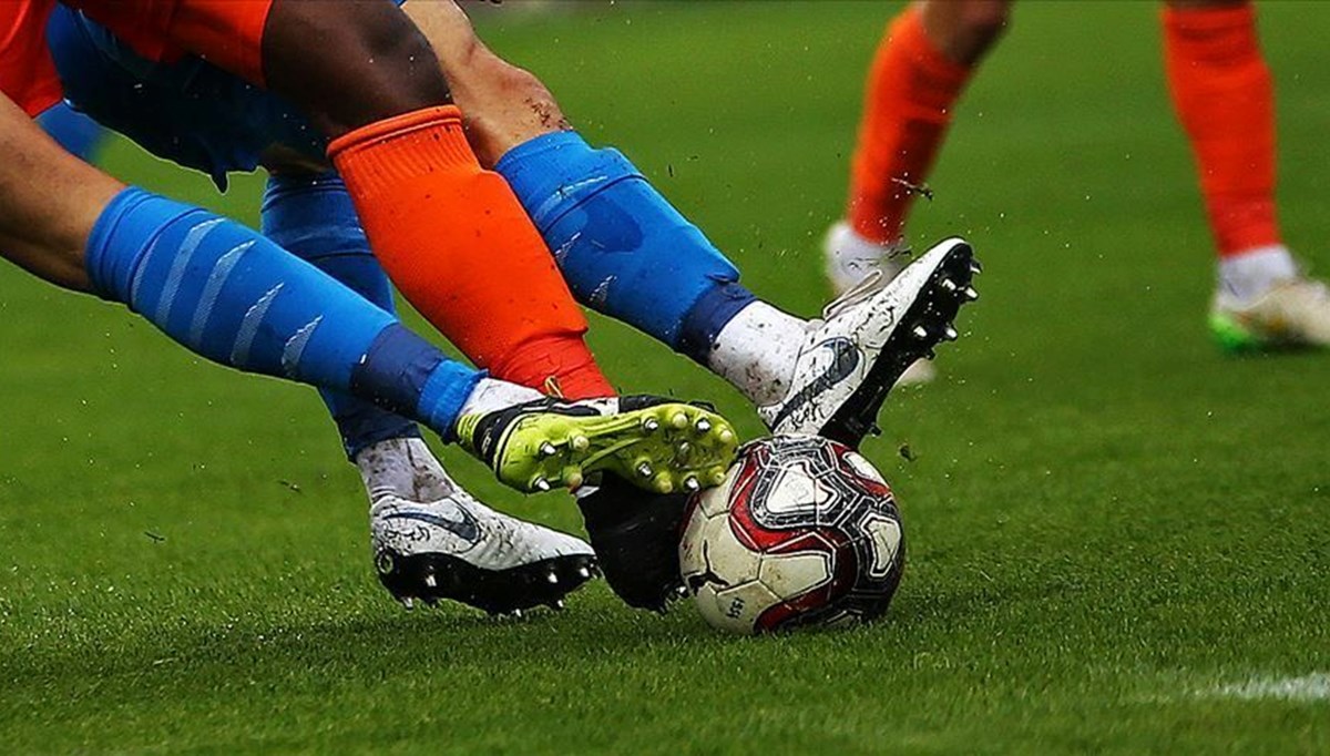 İŞKUR'dan futbolcu ilanı verildi, 9 başvuru geldi