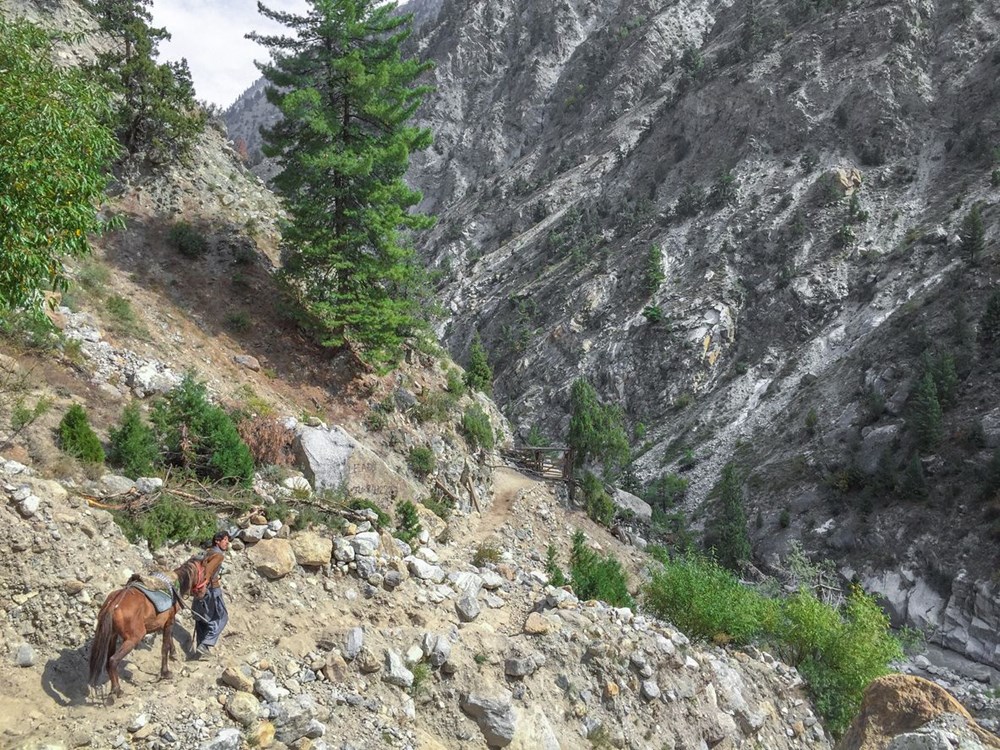 Dünyanın en tehlikeli yerleri: Yer çekimine meydan okuyorlar - 26