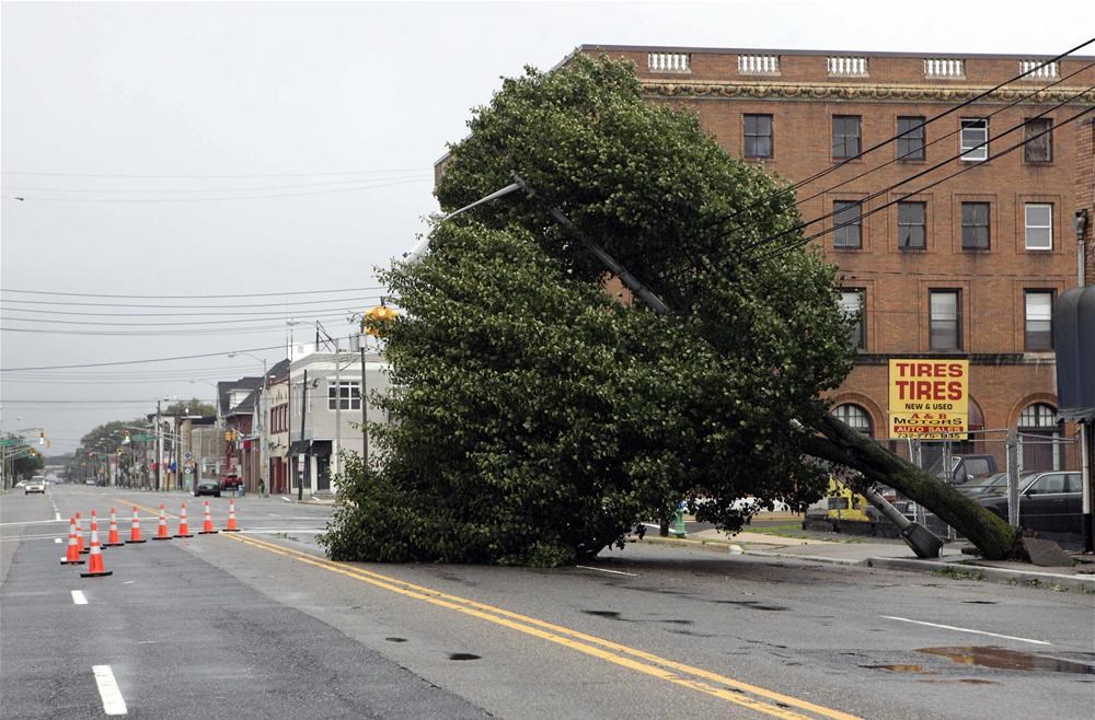 Сильный ветер в америке. Айрин (ураган). Сильный ветер ураган. Торнадо в сша. Ураган во флориде 2022.