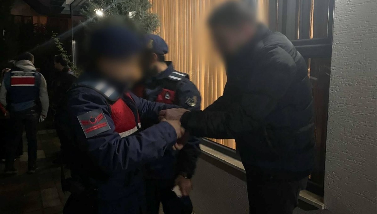Terkinler çetesine operasyon: Çete lideri ve oğulları gözaltında Terkinler çetesine operasyon: Çete lideri ve oğulları gözaltında