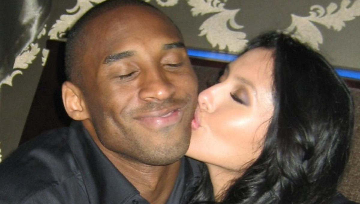 Vanessa Bryant eşi Kobe Bryant'ı doğum gününde andı