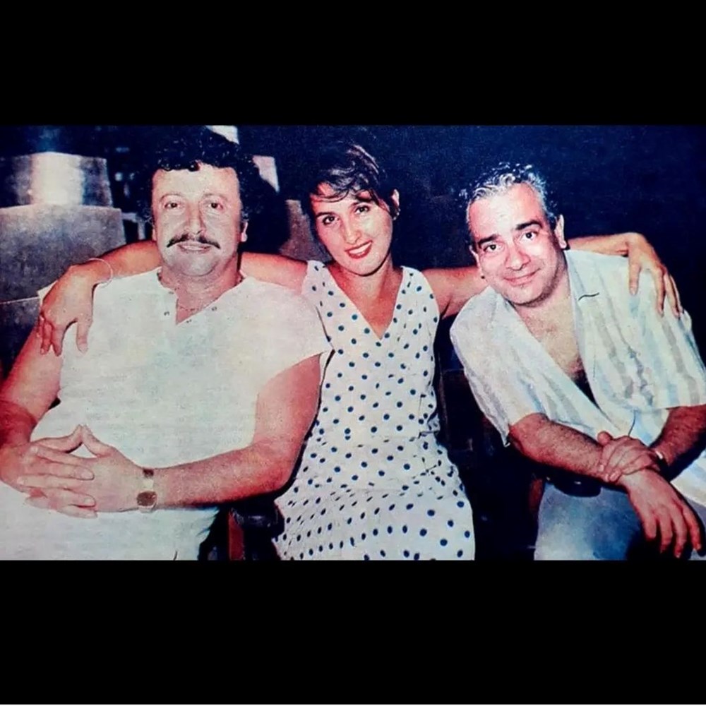 Su Burcu Yazgı Coşkun'dan nostaljik kare (Ünlülerin çocukluk ve gençlik halleri) - 203