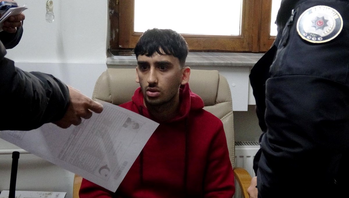 Bin liraya photoshopla yol izin belgesi: QR kod okumadı, yakayı ele verdi Bin liraya photoshopla yol izin belgesi: QR kod okumadı, yakayı ele verdi