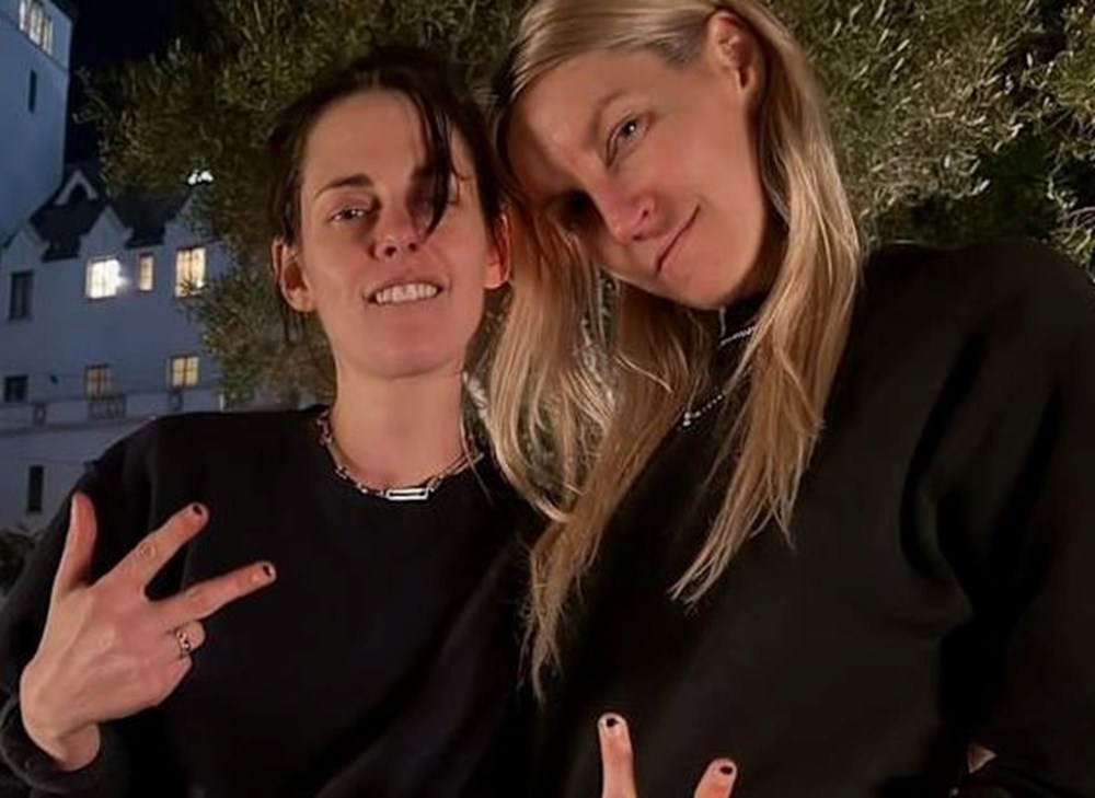 Kristen Stewart ve nişanlısı Dylan Meyer evlendi 74 apgJcNP39EGhvOB4mqK fw