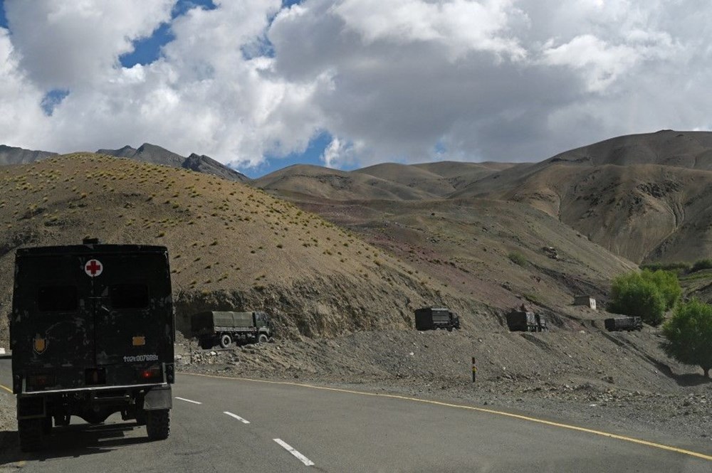 Çin, Himalayalar'da geri adım atıyor - 8