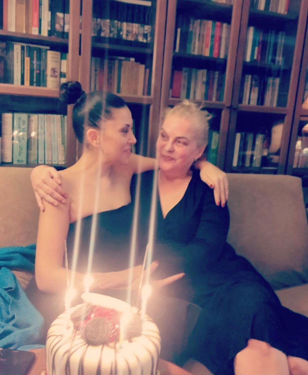 Nurseli İdiz'in Kızı Sahne Alıyor: Ses Türkiye'de Yıldız Aile Yarışması! 76 aquQl hAnUe3i2S4X riMg