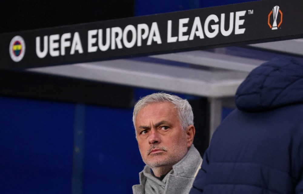 Jose Mourinho'dan Sert UEFA Eleştirisi: "Umarım Ceza Almam, VAR İçin Problem Yok" 72 arfR9NvQDkOkrK4R4Es1Uw