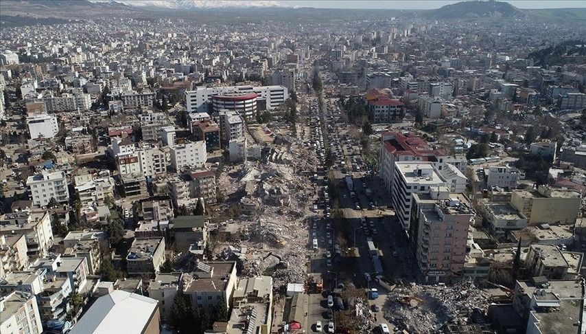 Orta hasarlı binalar için ruhsat başvuru süresi son kez uzatıldı