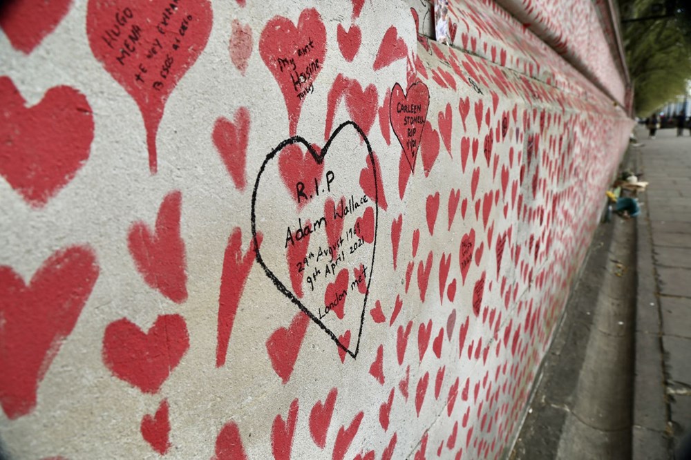 Covid-19 kurbanlarının anısına 150 bin kalp - 9