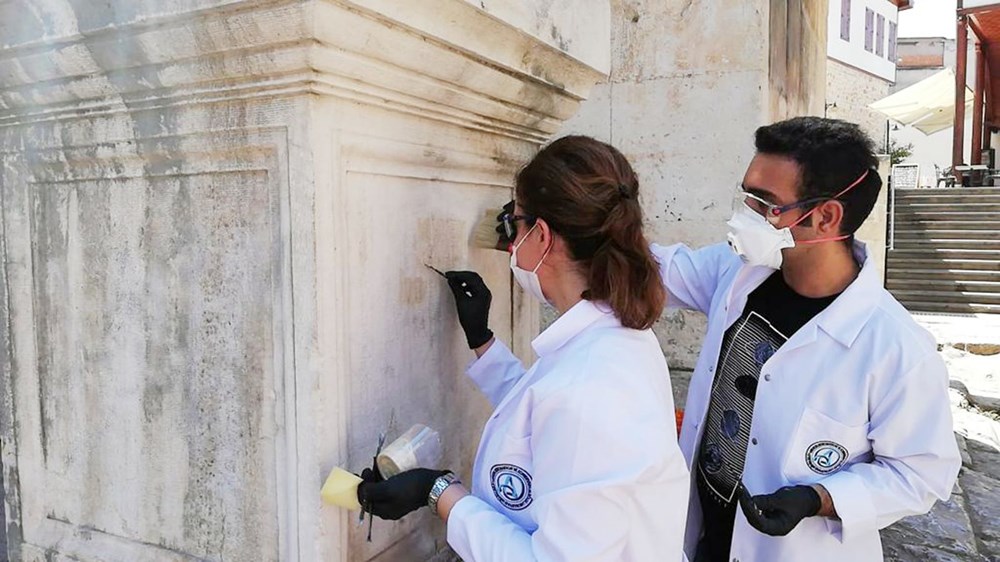 1890 yıllık tarihi kapıdaki 'aşk kazısı' onarıldı - 4