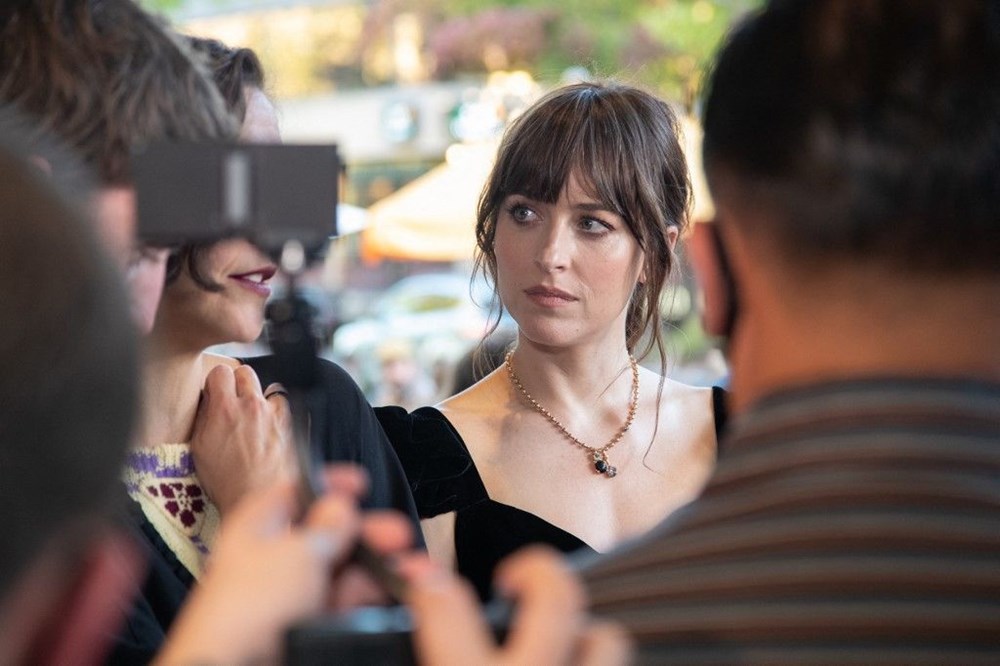 Dakota Johnson: Anneannemin kariyeri Alfred Hitchcock'un tacizleri yüzünden bitti - 6