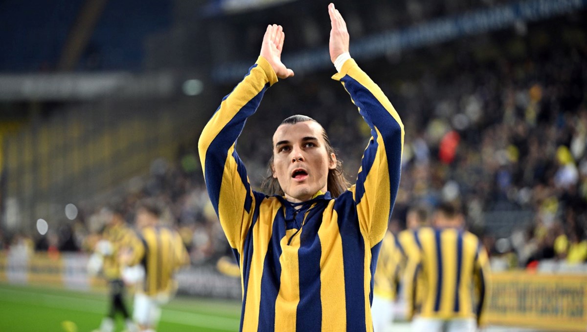 Çağlar Söyüncü'den fedakarlık Çağlar Söyüncü'den fedakarlık
