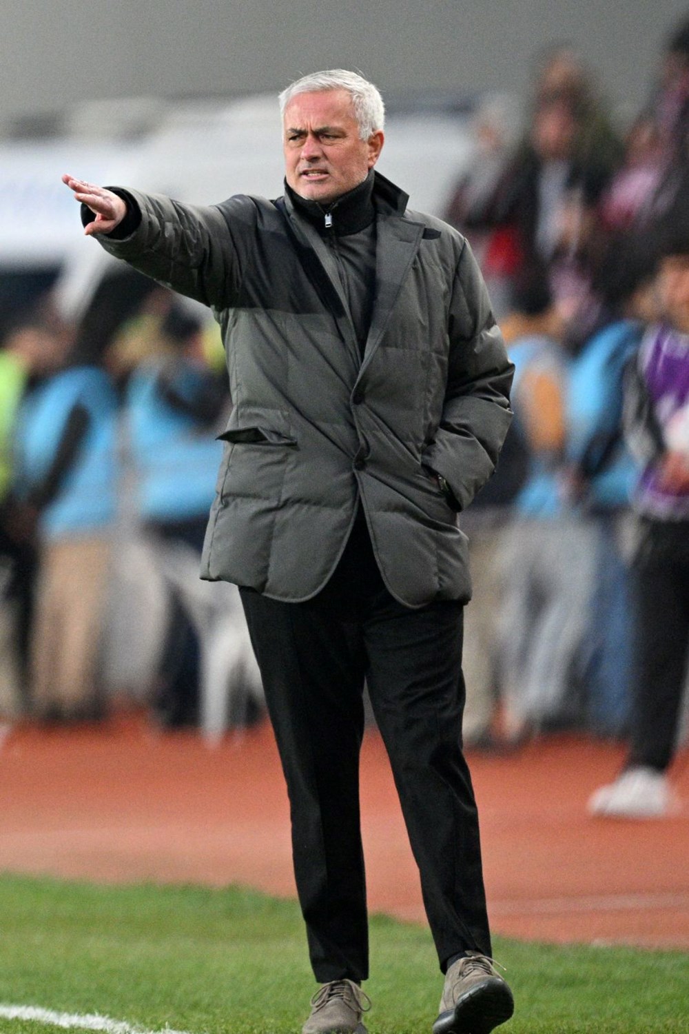 awZT2nJI6k G dYN9itkvg