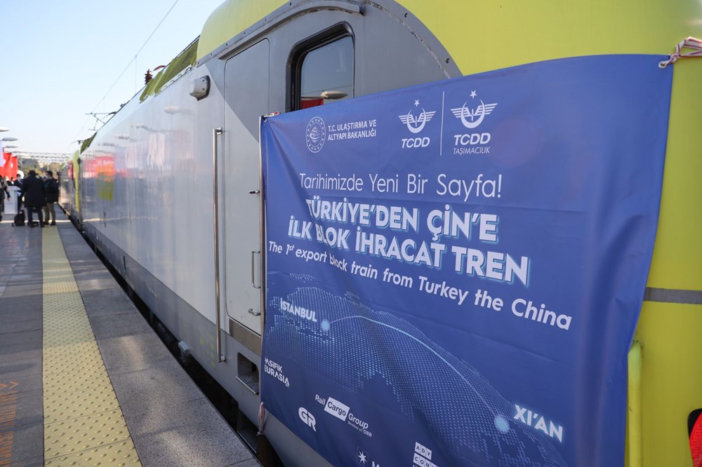 Türkiye'den Çin'e gidecek ilk ihracat treni İstanbul'dan uğurlandı - 4