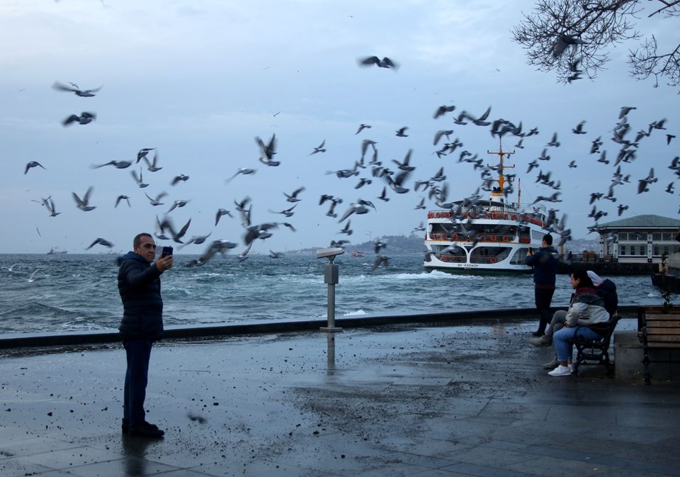 Hava durumu: İstanbul'da lodos etkili, Antalya ve Ankara için fırtına ve sağanak uyarısı (Bugün hava nasıl olacak?) - 1