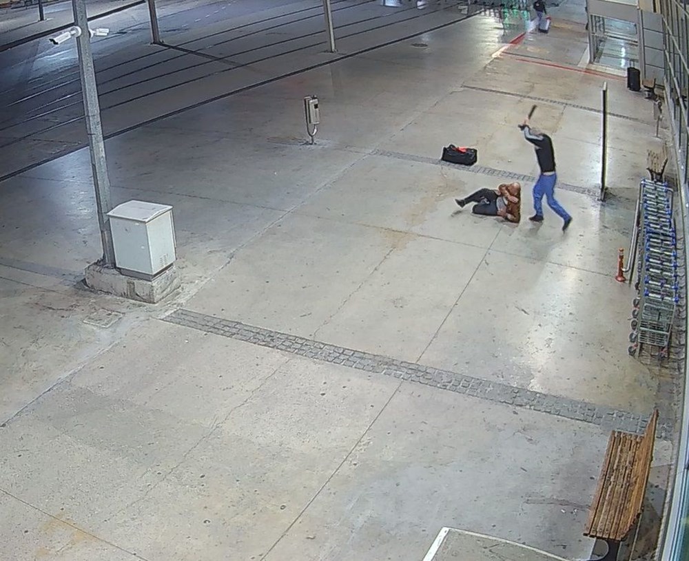 Otogarda İntikam Kurşunları: Eşe Mektup Yazan Adamı Vuran Sanığa Tahliye Kararı 74 ayQjbC8i EmsLj13ANA2Eg