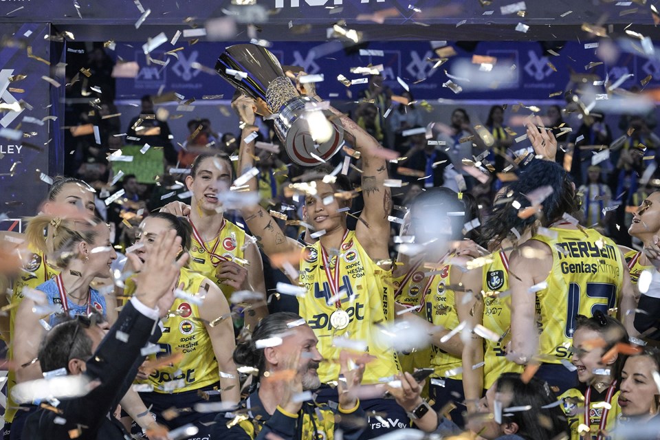AXA Sigorta Kadınlar Kupa Voley şampiyonu Fenerbahçe Opet oldu - 1