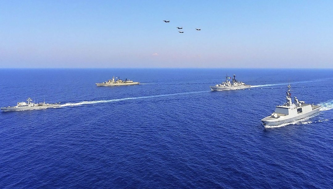 KKTC’den Doğu Akdeniz’de gerginliği artırıcı girişimlerde bulunan Rum kesimine tepki KKTC’den Doğu Akdeniz’de gerginliği artırıcı girişimlerde bulunan Rum kesimine tepki