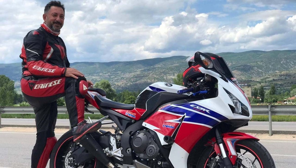 Tokat'ta egzoz patlatma kavgası kanlı bitti: 1 ölü, 1 yaralı Tokat'ta egzoz patlatma kavgası kanlı bitti: 1 ölü, 1 yaralı