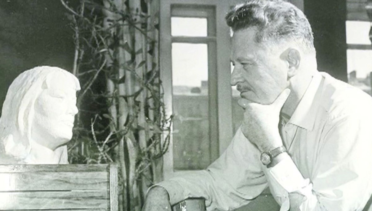 Nazım Hikmet 120 yaşında