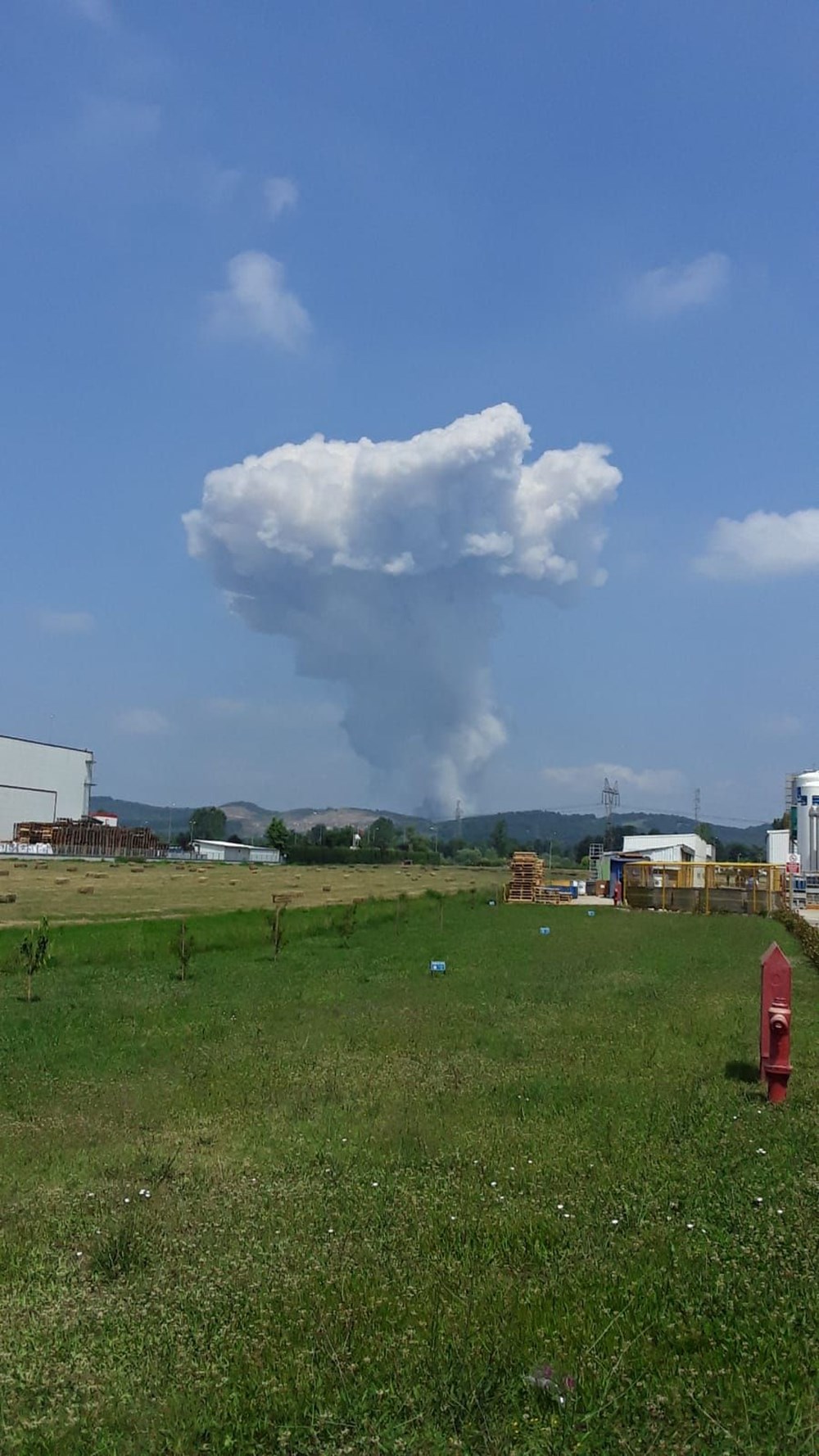 Sakarya'da havai fişek fabrikasındaki patlamadan fotoğraflar - 1