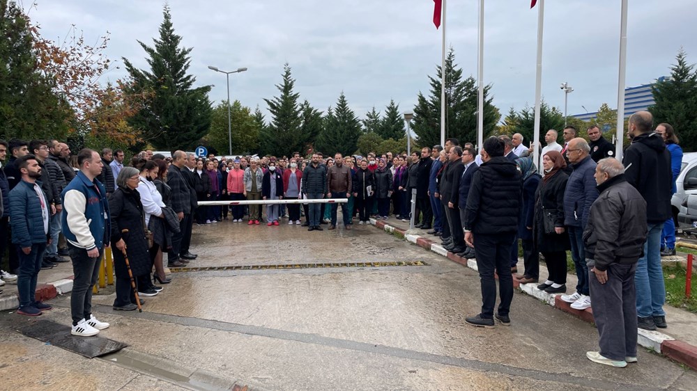 Saat 9'u 5 geçe hayat 1 dakika durdu - 13