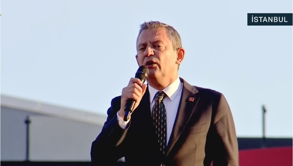 CHP'den Esenyurt mitingi | Özel: Bir kumpasın tüm işaretlerini barındırmaktadır