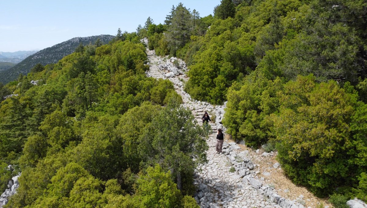 Tarihi kervan ve göç yolu turizme açıldı