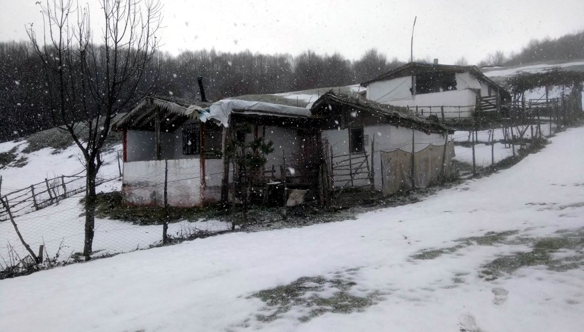 Amasya'da kar yağışı etkili oldu Amasya'da kar yağışı etkili oldu