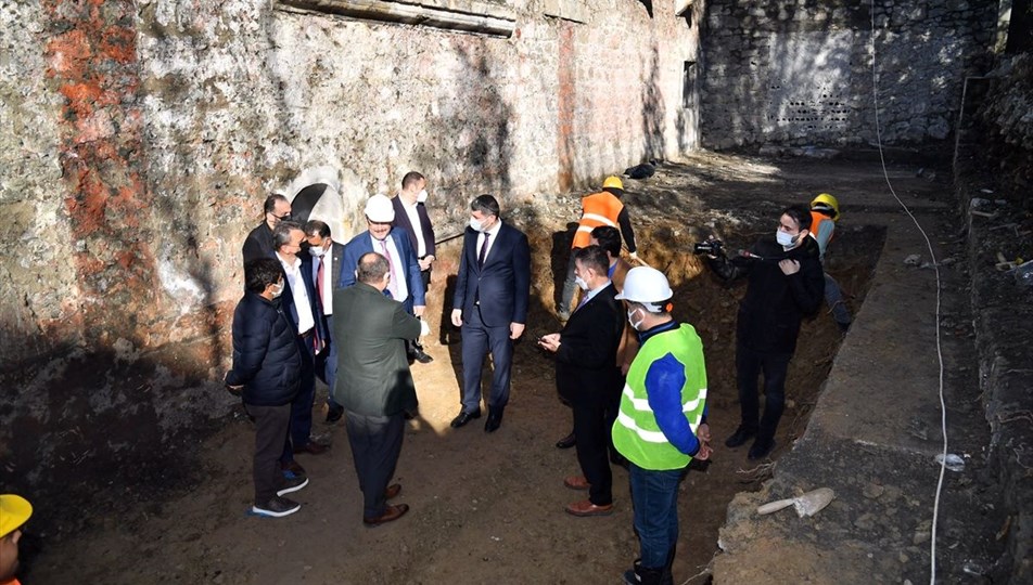 Trabzon'da 139 yıllık tarihi hamama restorasyon